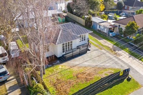 Photo of property in 1/13 Rollerson Street, Papakura, 2110