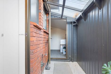 Photo of property in 1/41 Fulford Street, New Plymouth, 4310