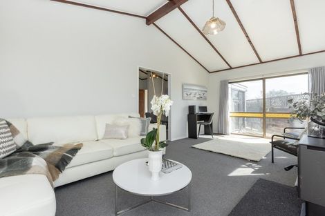 Photo of property in 47 Diaz Drive, Flaxmere, Hastings, 4120