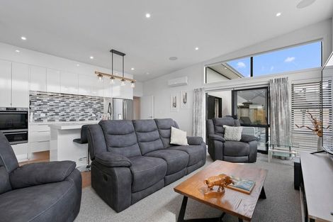 Photo of property in 6 Knightia Drive, Papamoa Beach, Papamoa, 3118