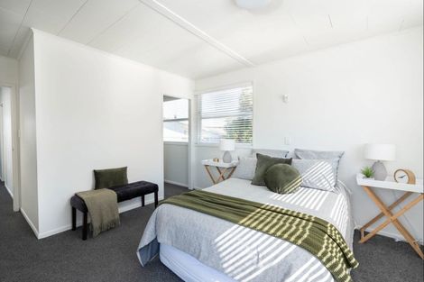 Photo of property in 6 Liston Avenue, Hilltop, Taupo, 3330