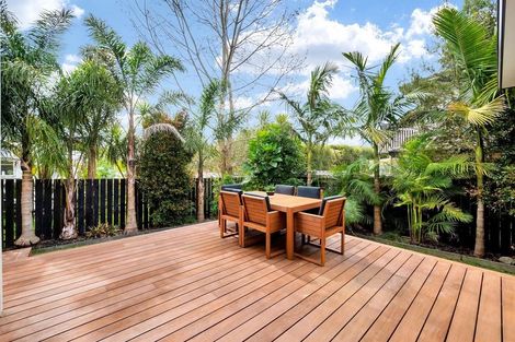 Photo of property in 6a Humphrey Kemp Avenue, Henderson, Auckland, 0612