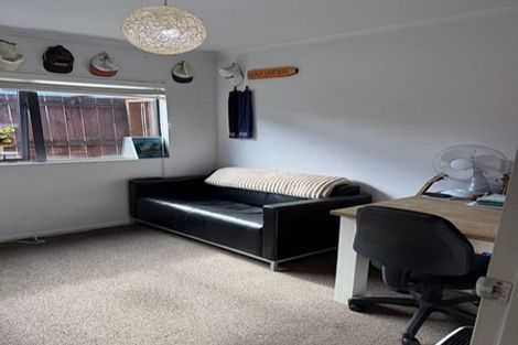 Photo of property in 7 Minaret Drive, Bucklands Beach, Auckland, 2014