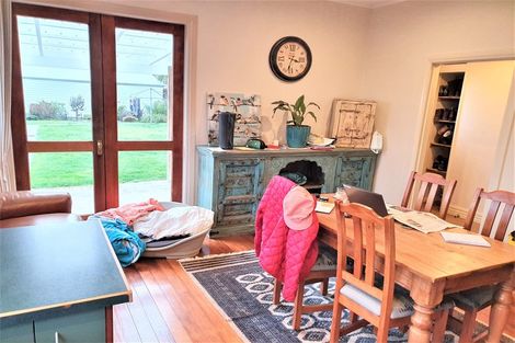 Photo of property in 23 Ward Street, Trentham, Upper Hutt, 5018