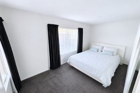 Photo of property in 11 The Grove, Red Beach, 0932