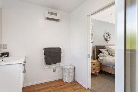 Photo of property in 53 Grimseys Road, Redwood, Christchurch, 8051