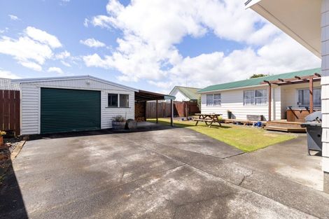 Photo of property in 6 Turakina Street, Westbrook, Palmerston North, 4412