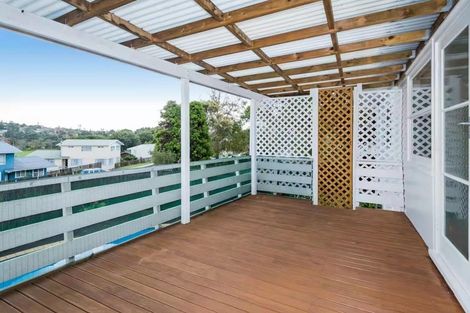 Photo of property in 24 Waverley Avenue, Glenfield, Auckland, 0629