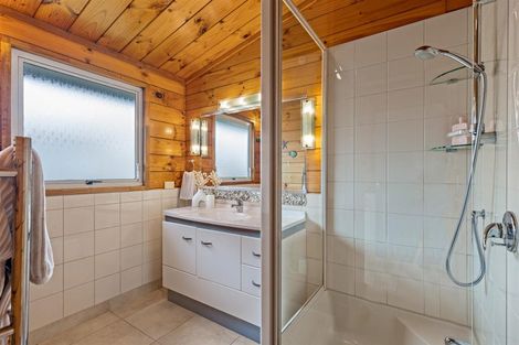 Photo of property in 15 Ruby Cove, Omaha, 0986