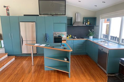 Photo of property in 122 Aeroview Drive, Beach Haven, Auckland, 0626