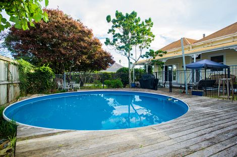 Photo of property in 22 Hinaki Street, Inner Kaiti, Gisborne, 4010