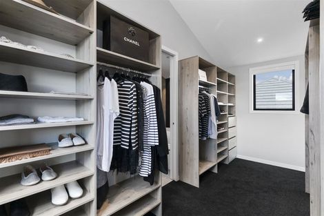 Photo of property in 33 Kikorangi Drive, Wainui, Silverdale, 0992