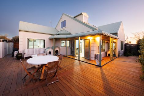 Photo of property in 25 Pirie Street, Palmerston North, 4410