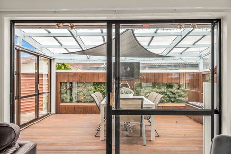 Photo of property in 17 Jacaranda Place, Parklands, Christchurch, 8083