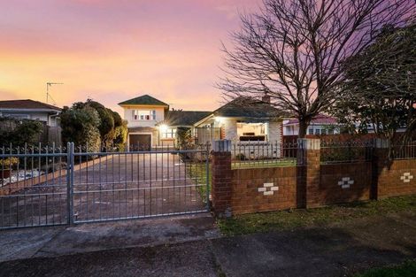 Photo of property in 8 Browns Avenue, Pakuranga, Auckland, 2010