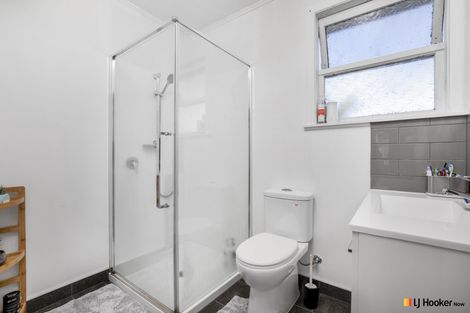 Photo of property in 88 Vodanovich Road, Te Atatu South, Auckland, 0610