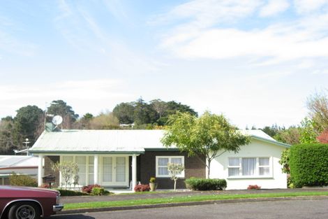 Photo of property in 3 Lambton Terrace, Welbourn, New Plymouth, 4312