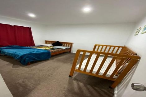 Photo of property in 452a West Coast Road, Glen Eden, Auckland, 0602