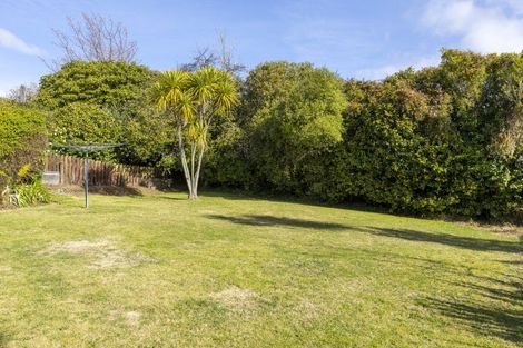 Photo of property in 18 Scenic Heights, Acacia Bay, Taupo, 3330