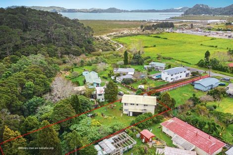 Photo of property in 105 Huaroa Street, Coromandel, 3506