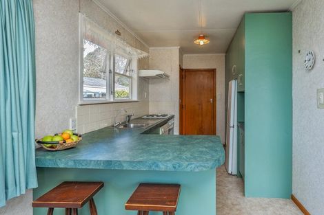 Photo of property in 64 Michael Road, Paraparaumu Beach, Paraparaumu, 5032