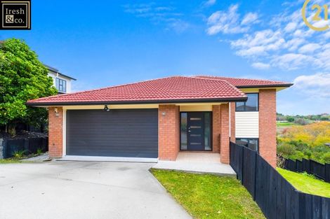 Photo of property in 125 Keri Vista Rise, Papakura, 2110