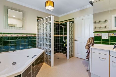 Photo of property in 878 Harington Point Road, Harington Point, Dunedin, 9077