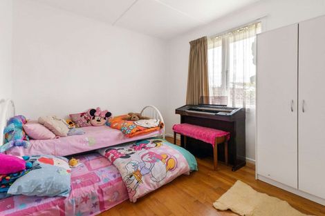 Photo of property in 27 Dunlop Road, Te Puke, 3119