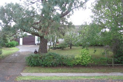 Photo of property in 10 Galvan Avenue, Sunnyhills, Auckland, 2010