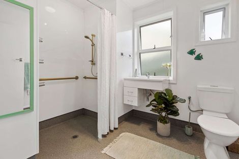 Photo of property in 19 Pohutu Street, Whakatane, 3120