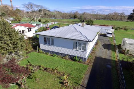 Photo of property in 86 Great South Road, Huntly, 3700