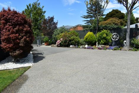 Photo of property in 232 Lake Terrace Road, Shirley, Christchurch, 8061