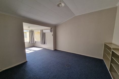 Photo of property in 52 Thompson Street, Mount Cook, Wellington, 6011