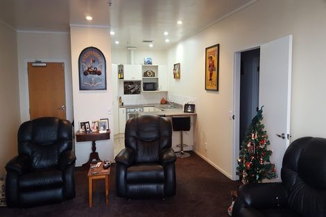 Photo of property in Maddison Apartments, 3/6a Queen Street, Palmerston North, 4410