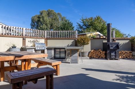 Photo of property in 20 Frye Crescent, Albert Town, Wanaka, 9305