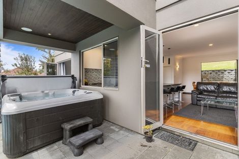 Photo of property in 73 Waldorf Crescent, Orewa, 0931