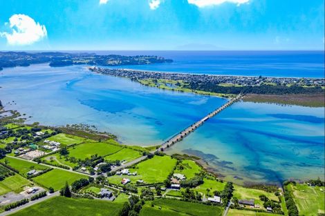 Photo of property in 328 Omaha Flats Road, Tawharanui Peninsula, Warkworth, 0986