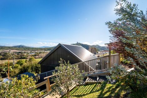Photo of property in 49 Boons Valley Road, Waikawa, Picton, 7220