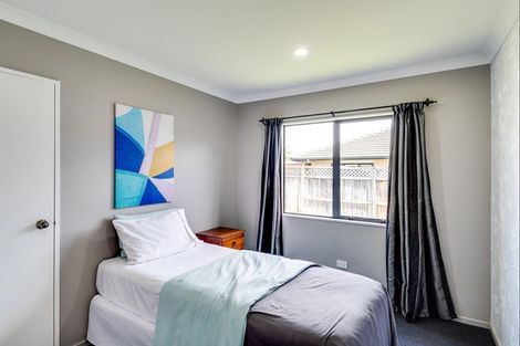 Photo of property in 14 Scott Place, Havelock North, 4130
