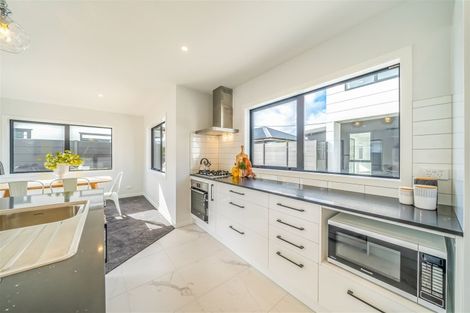 Photo of property in 47e Pine Avenue, Ebdentown, Upper Hutt, 5018