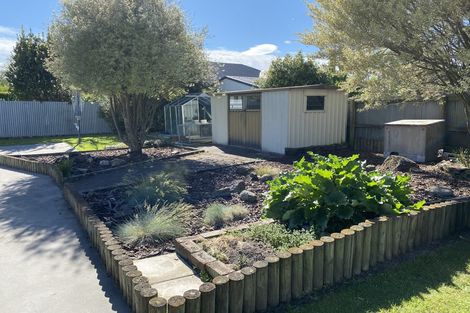 Photo of property in 8 Renwick Place, Hillmorton, Christchurch, 8025