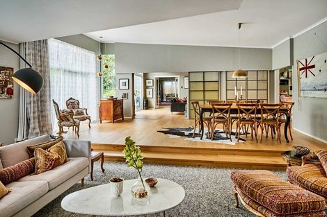 Photo of property in 15 Waitohu Road, York Bay, Lower Hutt, 5013