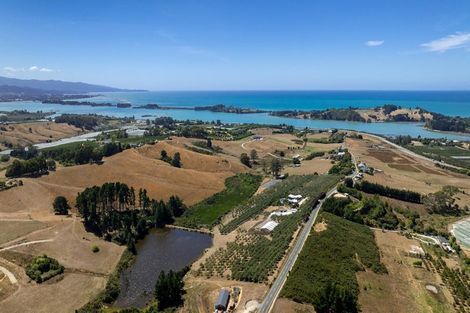 Photo of property in 136 Harley Road, Tasman, Upper Moutere, 7175