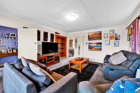 Photo of property in 103 High Street, Eltham, 4322