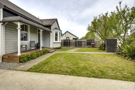 Photo of property in 609b Avenue Road West, Saint Leonards, Hastings, 4120