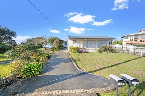 Photo of property in 1415 Whangaparaoa Road, Army Bay, Whangaparaoa, 0930