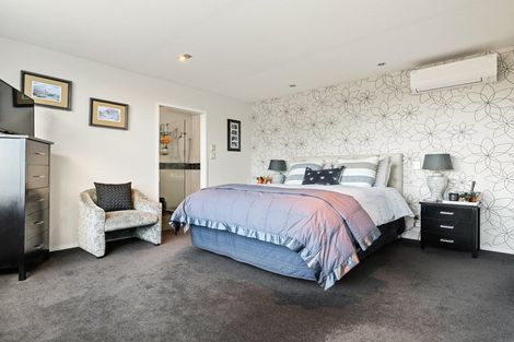 Photo of property in 4 The Palms, Rototuna, Hamilton, 3210