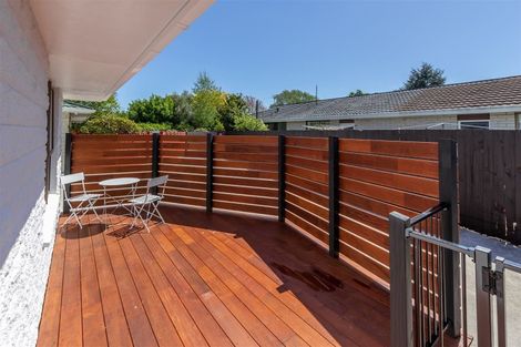 Photo of property in 1/450a Harewood Road, Harewood, Christchurch, 8051