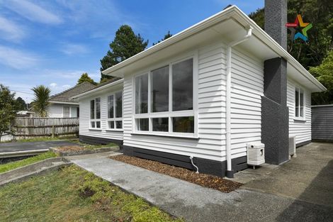 Photo of property in 165 Wellington Road, Wainuiomata, Lower Hutt, 5014