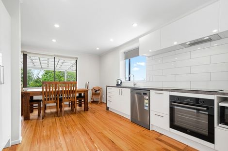 Photo of property in 60 Newcastle Road, Dinsdale, Hamilton, 3204